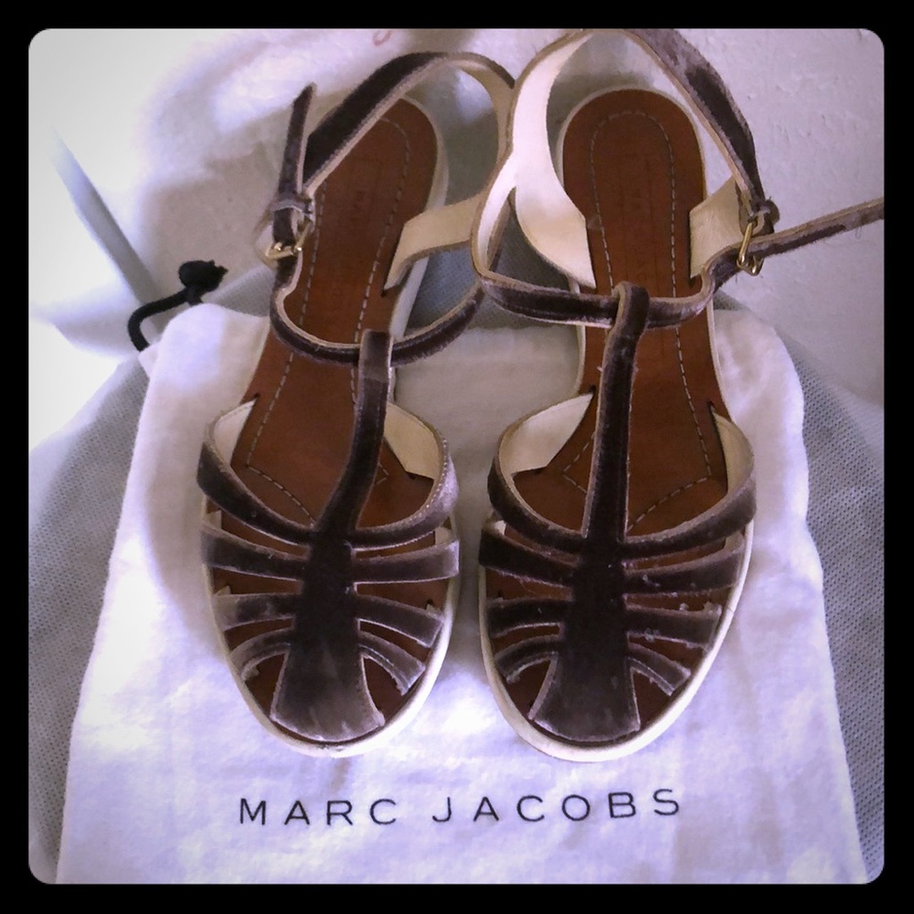 Marc Jacobs Suede Slingback Sandals